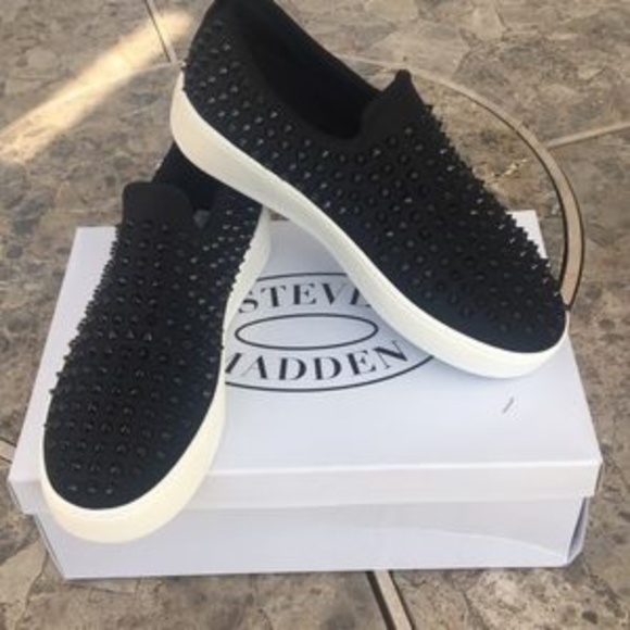 Steve Madden Shoes - NEW STEVE MADDEN Baxon Black with Studs Sneakers